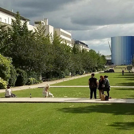 Appartement Between Historic Center And Quay, Ideal For Family