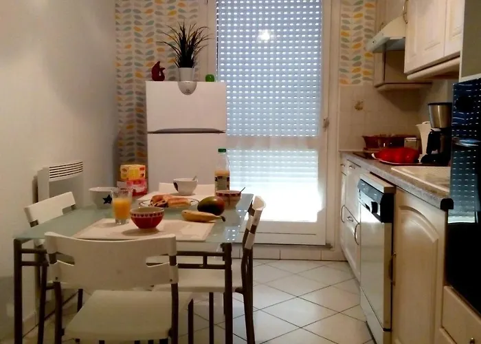 Quiet And Spacious 80M2 Flat Near Historic Center And Quays * Ρουέν